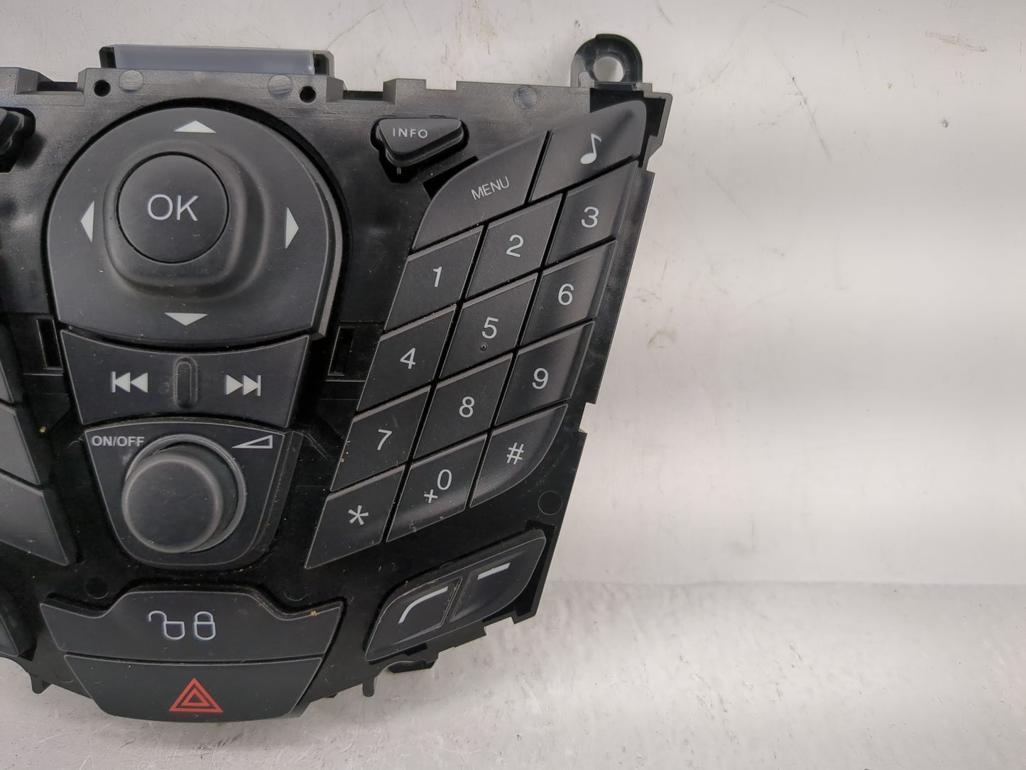 2011-2013 Ford Fiesta Radio Control Panel 1224264 - Oemusedautoparts1.com