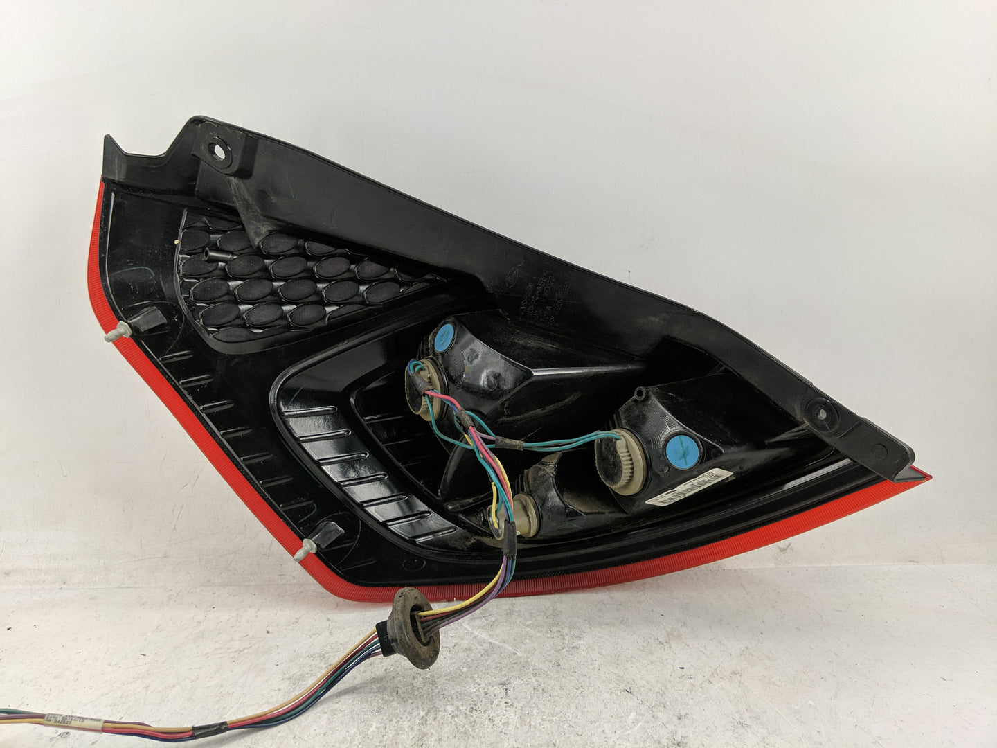 2011-2013 Ford Fiesta Tail Light Assembly Passenger Right OEM P/N:TL 5D RH OE B299N AE83-13B504-BG Fits Fits 2011 2012 2013 