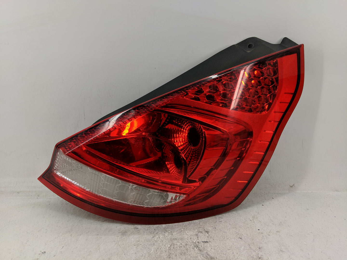 2011-2013 Ford Fiesta Tail Light Assembly Passenger Right OEM P/N:AE83-13B504-BG Fits Fits 2011 2012 2013 OEM Used Auto Part