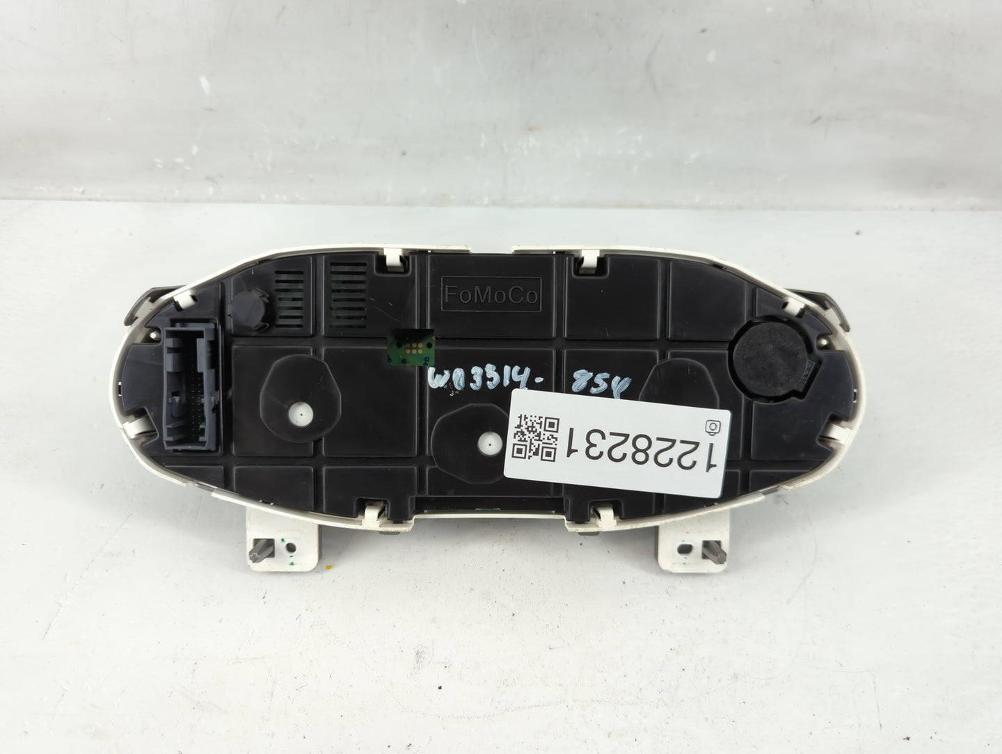 2011 Ford Fiesta Instrument Cluster Speedometer Gauges Fits OEM Used Auto Parts - Oemusedautoparts1.com