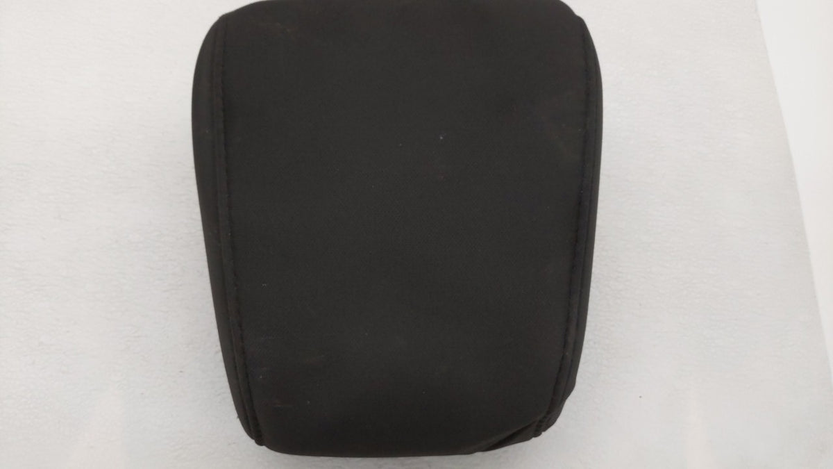 2011 Ford Fiesta Headrest Head Rest Rear Center Seat Black 128707 - Oemusedautoparts1.com