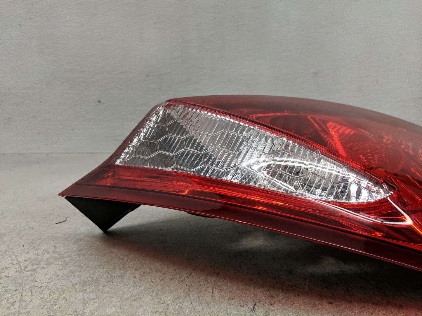 2011-2013 Ford Fiesta Tail Light Assembly Passenger Right OEM P/N:AE83-13B504-BG Fits Fits 2011 2012 2013 OEM Used Auto Part