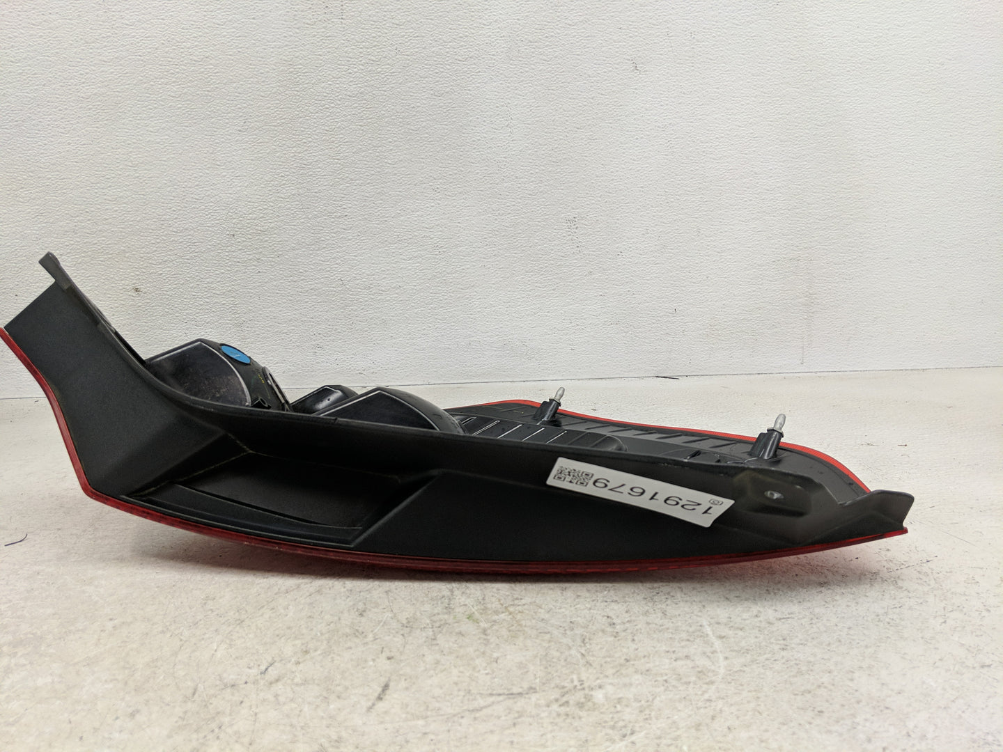 2011-2013 Ford Fiesta Tail Light Assembly Passenger Right OEM P/N:AE83-13B504-BG Fits Fits 2011 2012 2013 OEM Used Auto Part