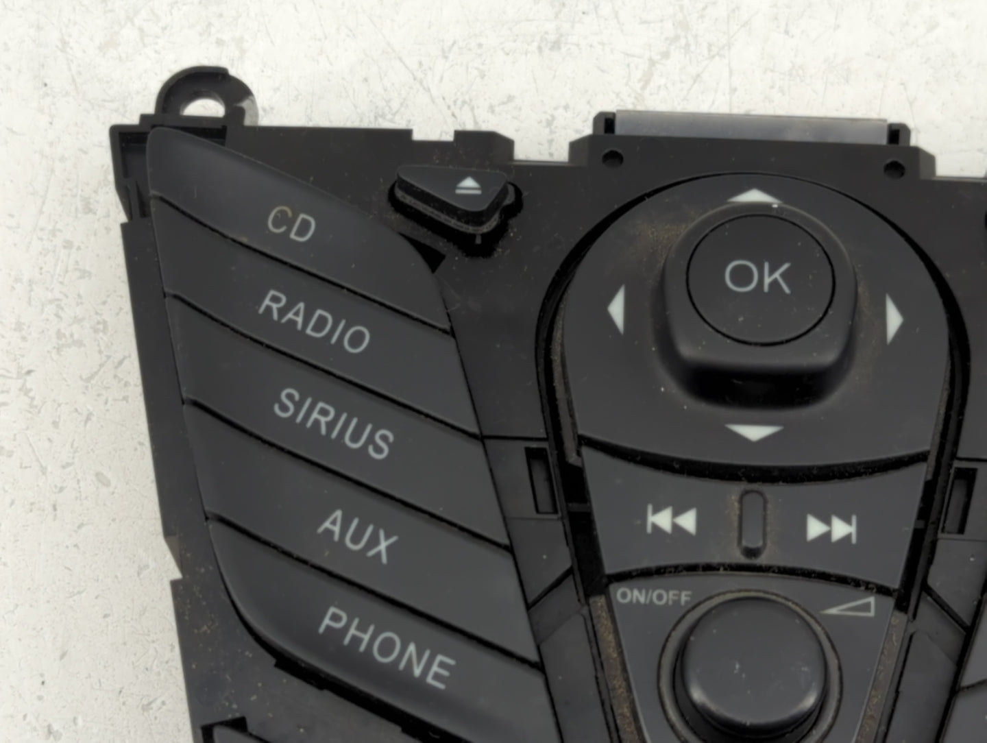 2011-2013 Ford Fiesta Radio Control Panel - Oemusedautoparts1.com
