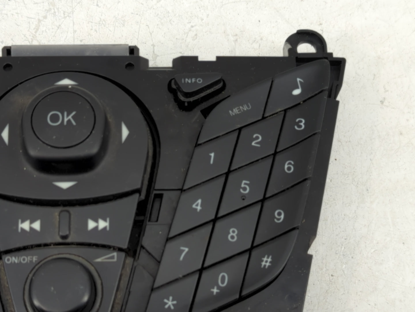 2011-2013 Ford Fiesta Radio Control Panel - Oemusedautoparts1.com