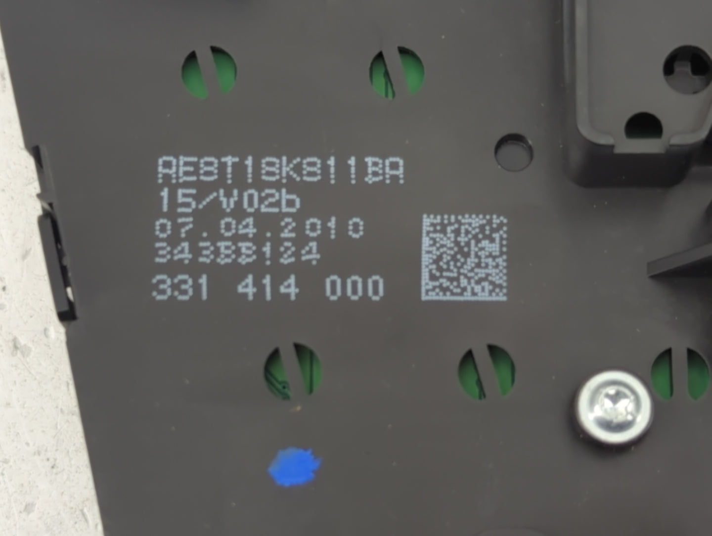 2011-2013 Ford Fiesta Radio Control Panel - Oemusedautoparts1.com
