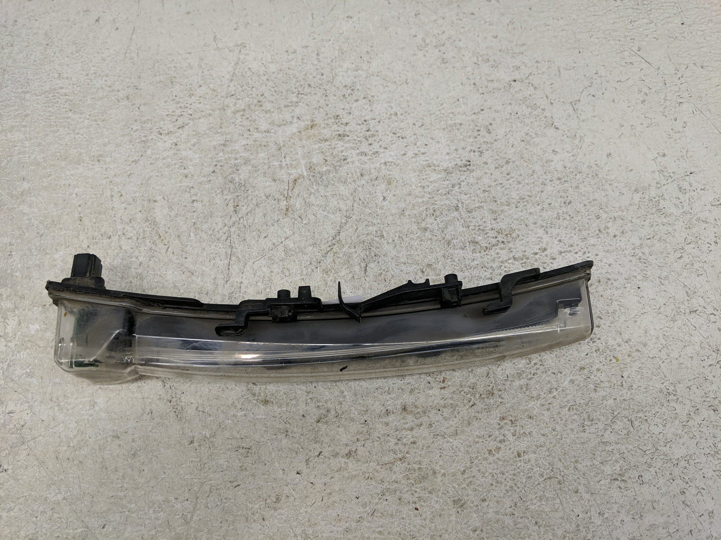 2011-2013 Ford Fiesta Passenger Right Oem Front Light Lamp - Oemusedautoparts1.com
