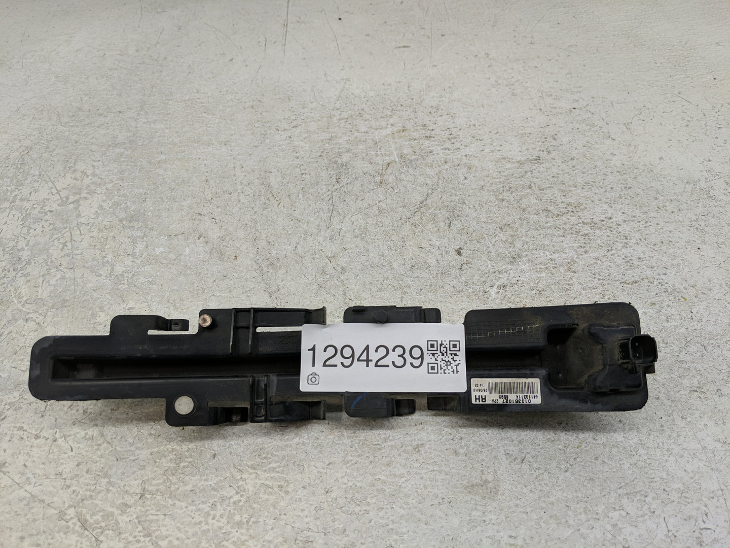 2011-2013 Ford Fiesta Passenger Right Oem Front Light Lamp - Oemusedautoparts1.com