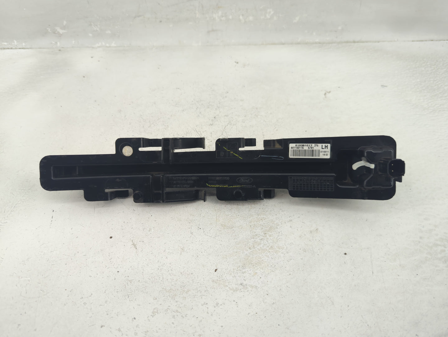 2011-2013 Ford Fiesta Driver Left Oem Front Light Lamp - Oemusedautoparts1.com