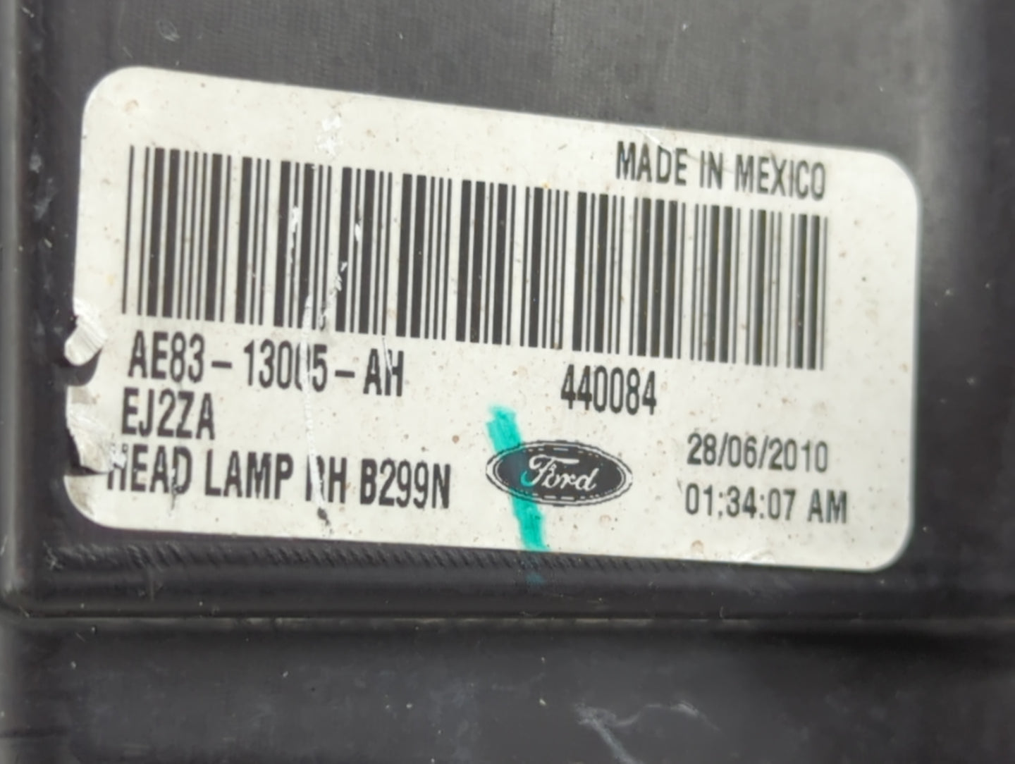 2011-2013 Ford Fiesta Passenger Right Oem Head Light Headlight Lamp - Oemusedautoparts1.com