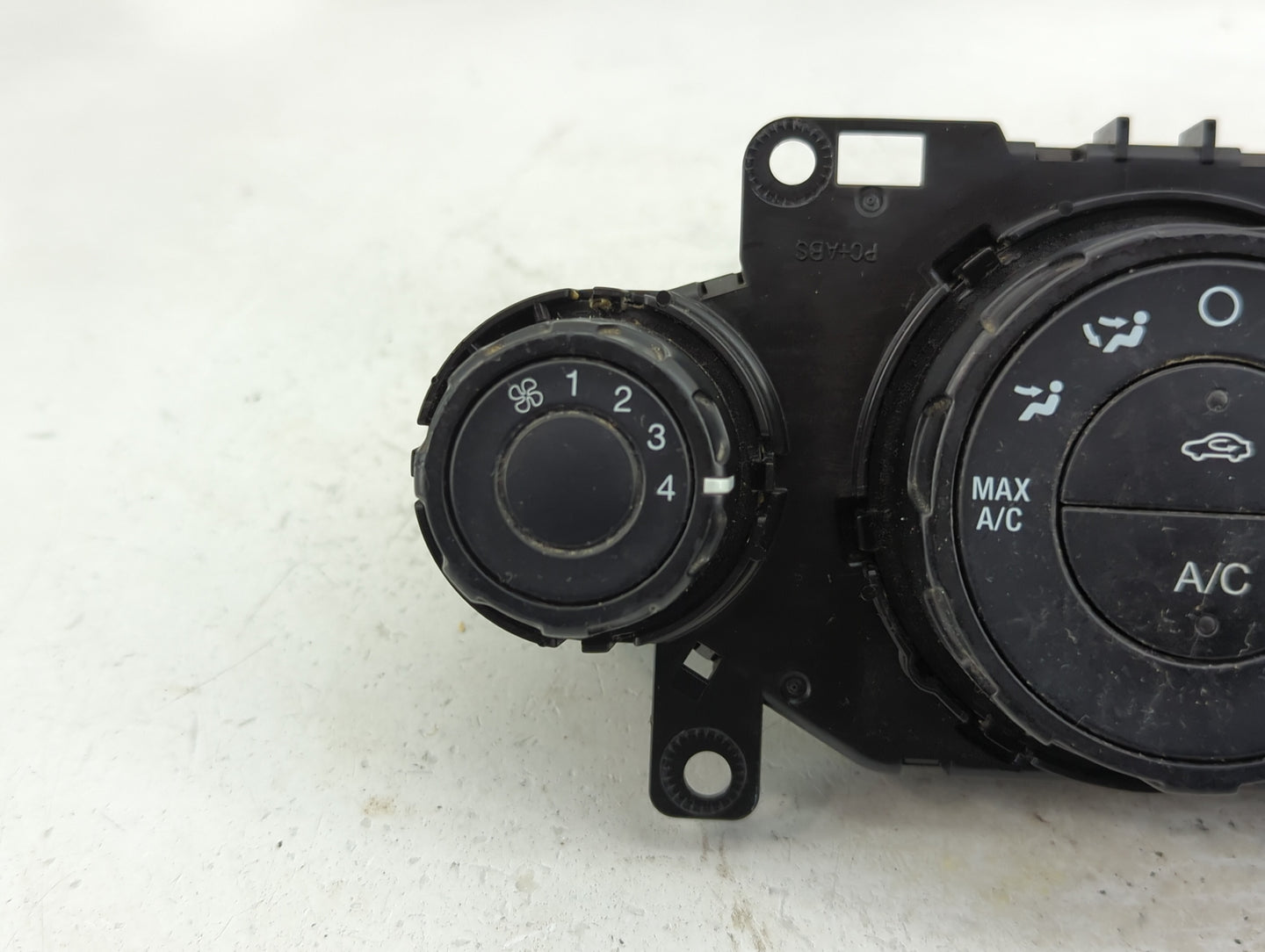 2011-2013 Ford Fiesta Climate Control Module Temperature AC/Heater Replacement P/N:AE83 19980 AE Fits Fits 2011 2012 2013 OE