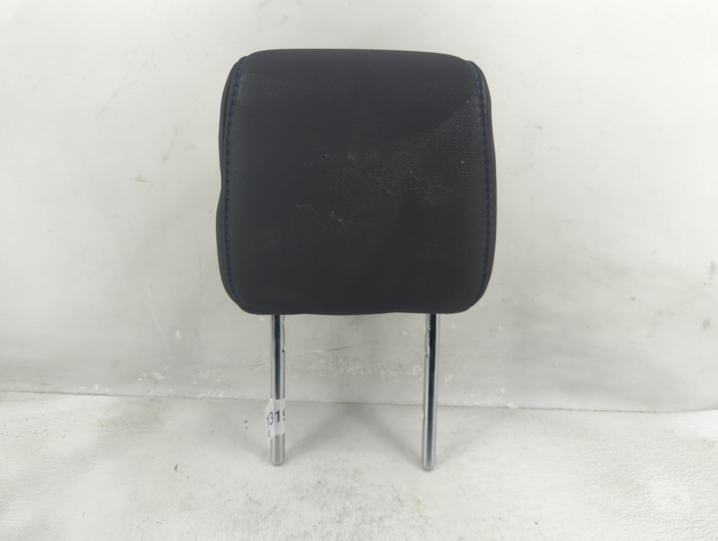 2011 Ford Fiesta Headrest Head Rest Front Driver Passenger Seat Fits OEM Used Auto Parts - Oemusedautoparts1.com