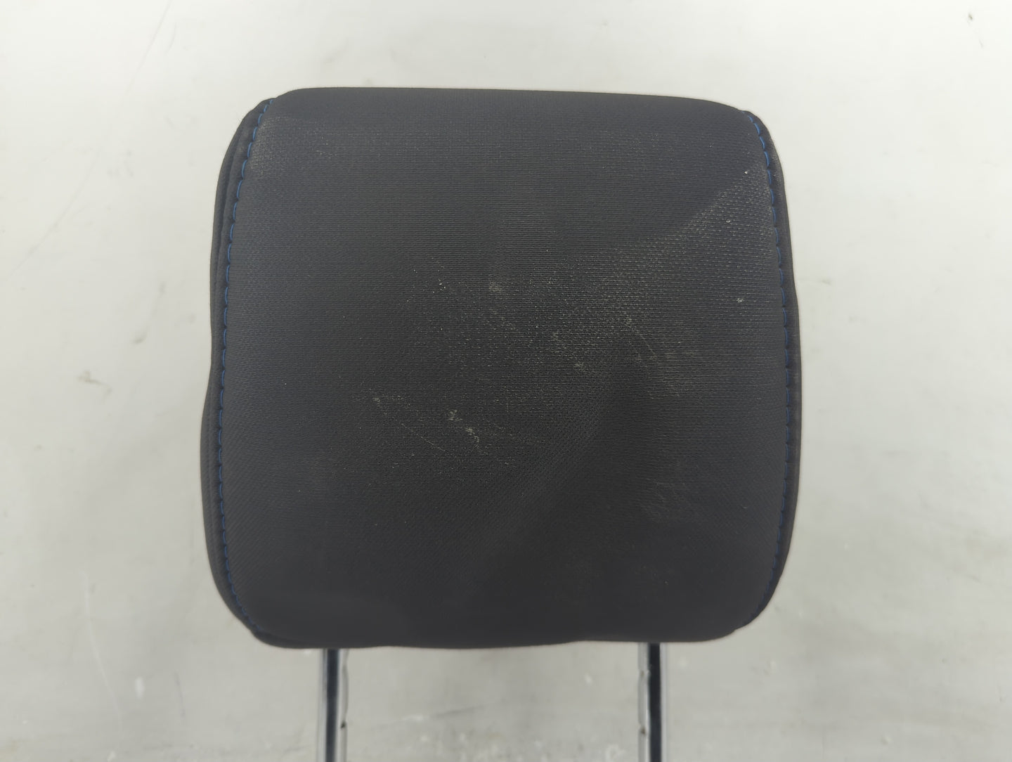 2011 Ford Fiesta Headrest Head Rest Front Driver Passenger Seat Fits OEM Used Auto Parts - Oemusedautoparts1.com