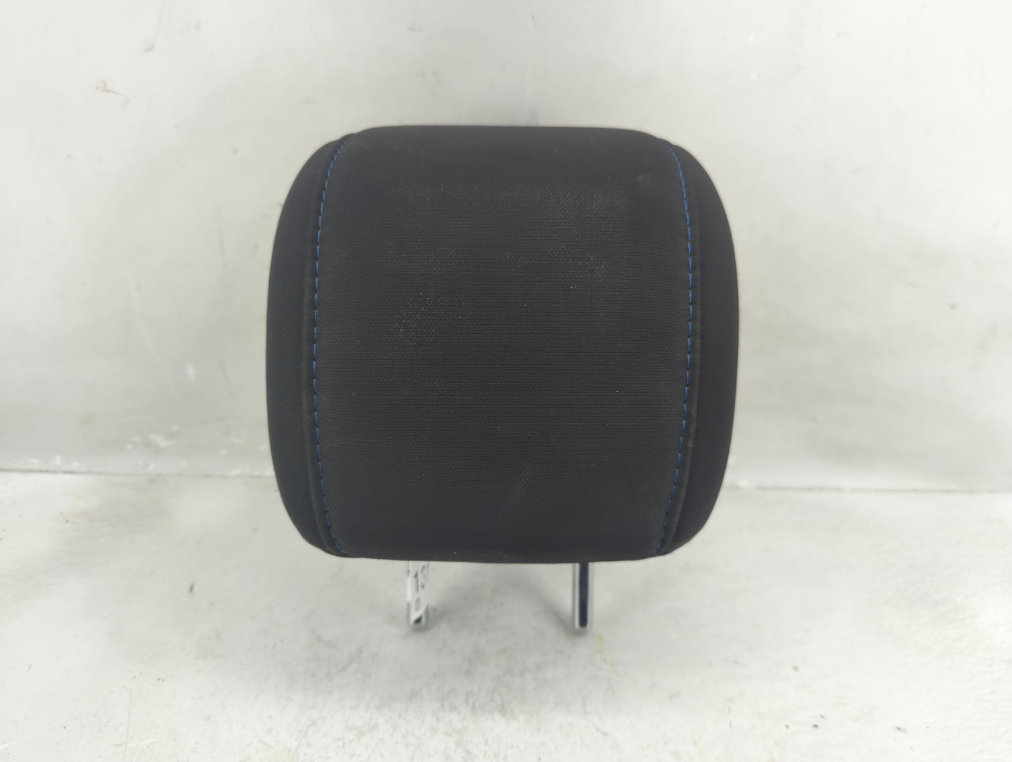 2011 Ford Fiesta Headrest Head Rest Rear Seat Fits OEM Used Auto Parts - Oemusedautoparts1.com