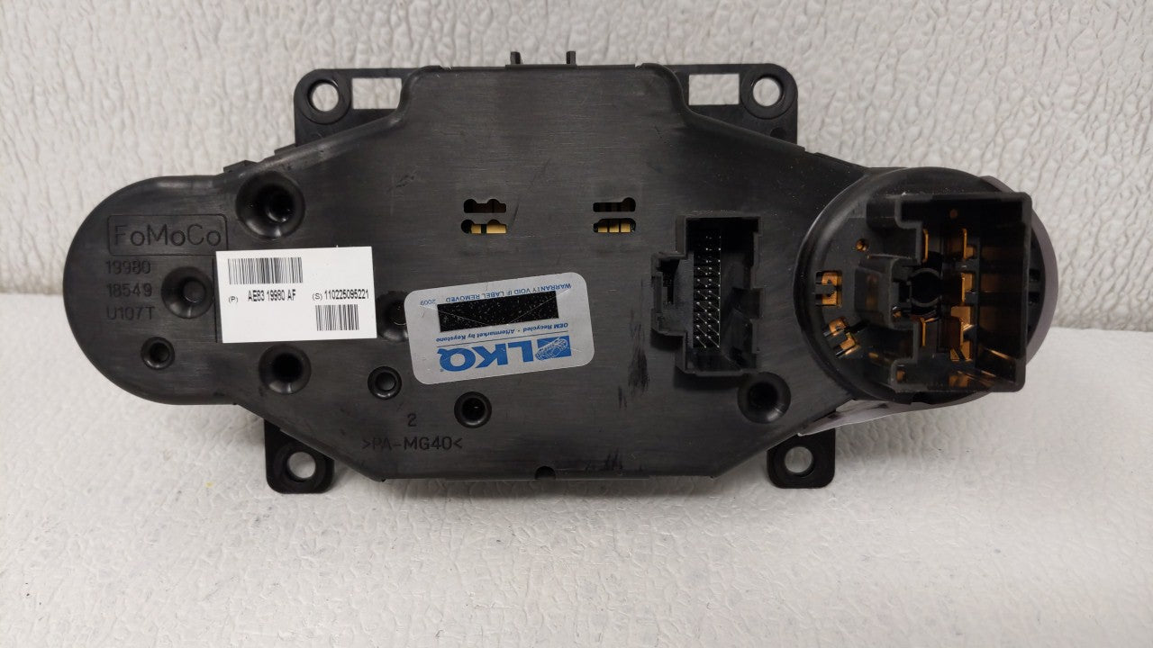 2011-2013 Ford Fiesta Climate Control Module Temperature AC/Heater Replacement P/N:AE83-19980-AF AE83-19980-AH Fits OEM Used
