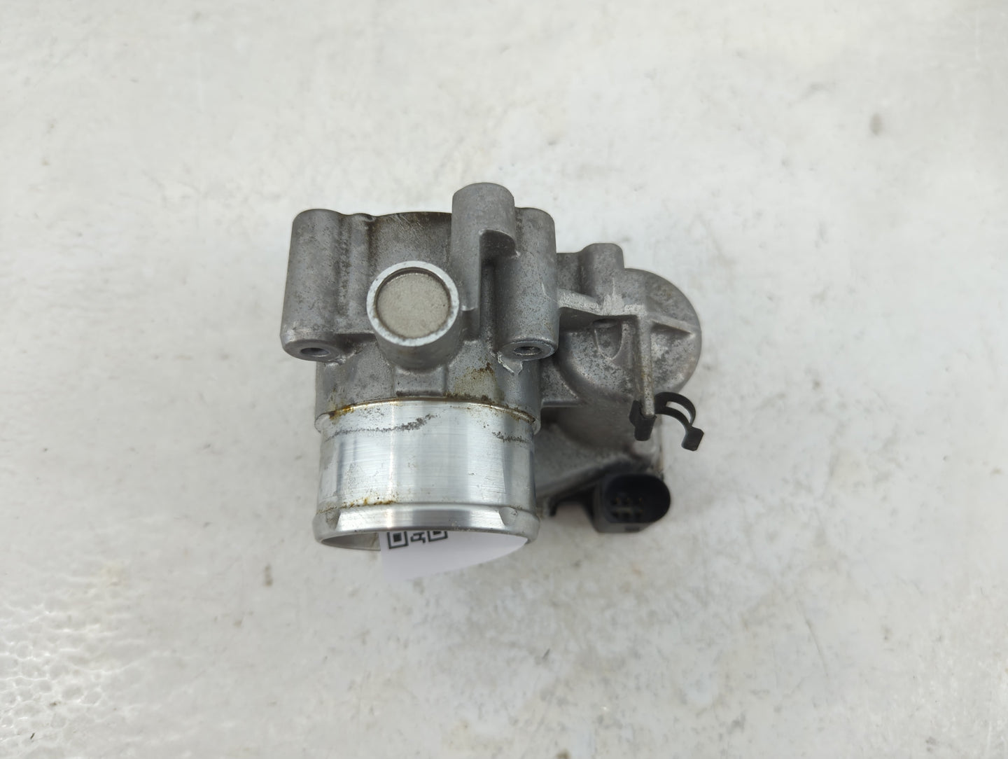 2011-2014 Ford Fiesta Throttle Body P/N:7S7G-9F991-CA Fits Fits 2011 2012 2013 2014 OEM Used Auto Parts - Oemusedautoparts1.