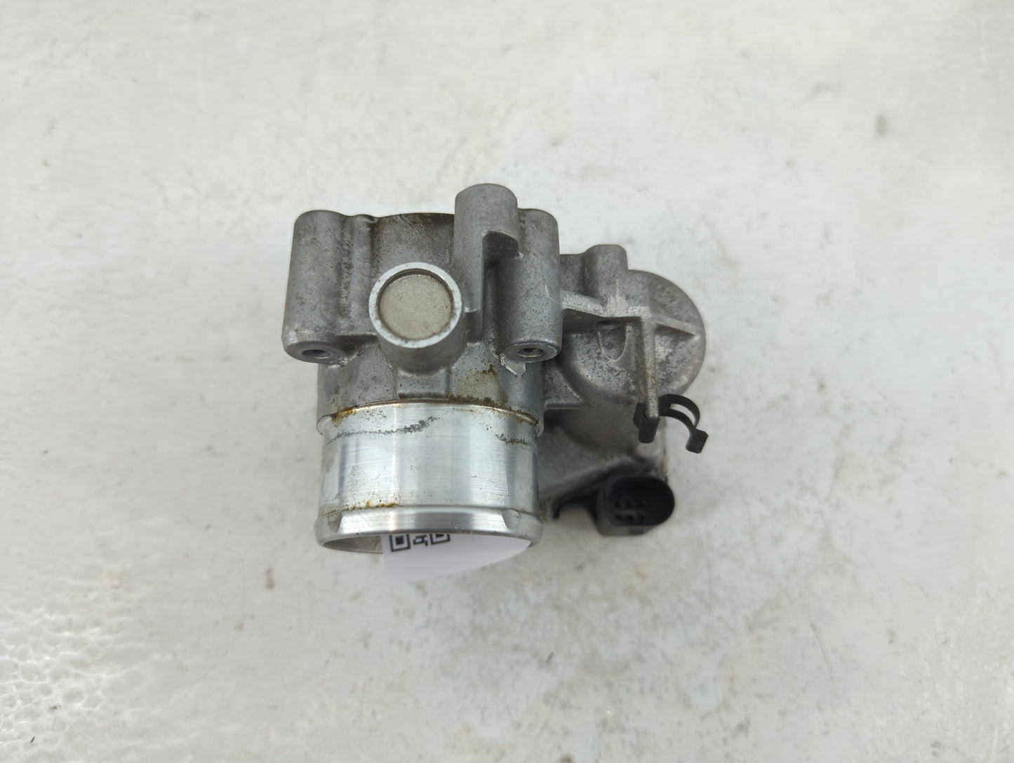 2011-2014 Ford Fiesta Throttle Body P/N:7S7G-9F991-CA Fits Fits 2011 2012 2013 2014 OEM Used Auto Parts - Oemusedautoparts1.