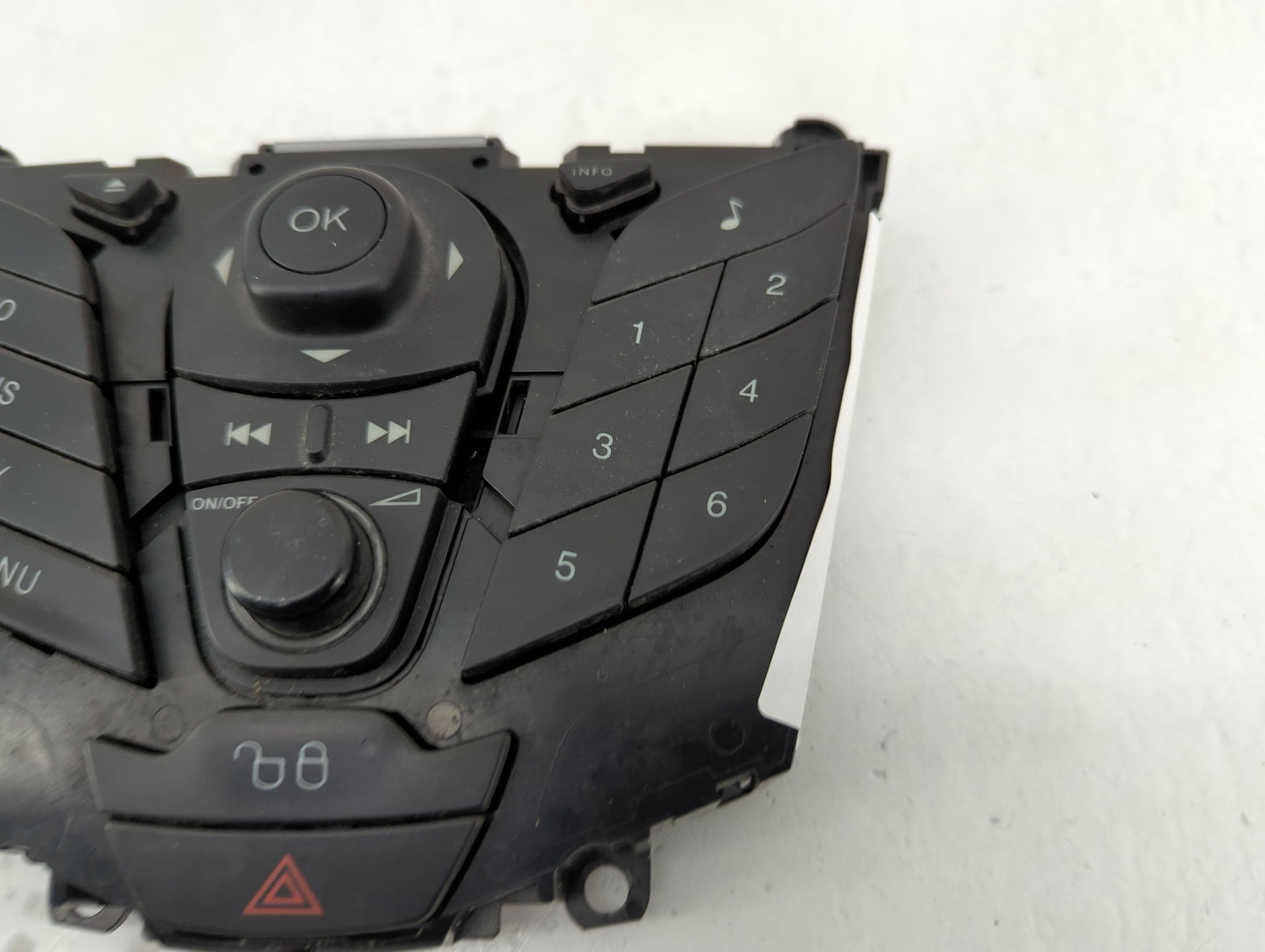 2011-2013 Ford Fiesta Radio AM FM Cd Player Receiver Replacement P/N:AE8T18K811AA Fits Fits 2011 2012 2013 OEM Used Auto Par