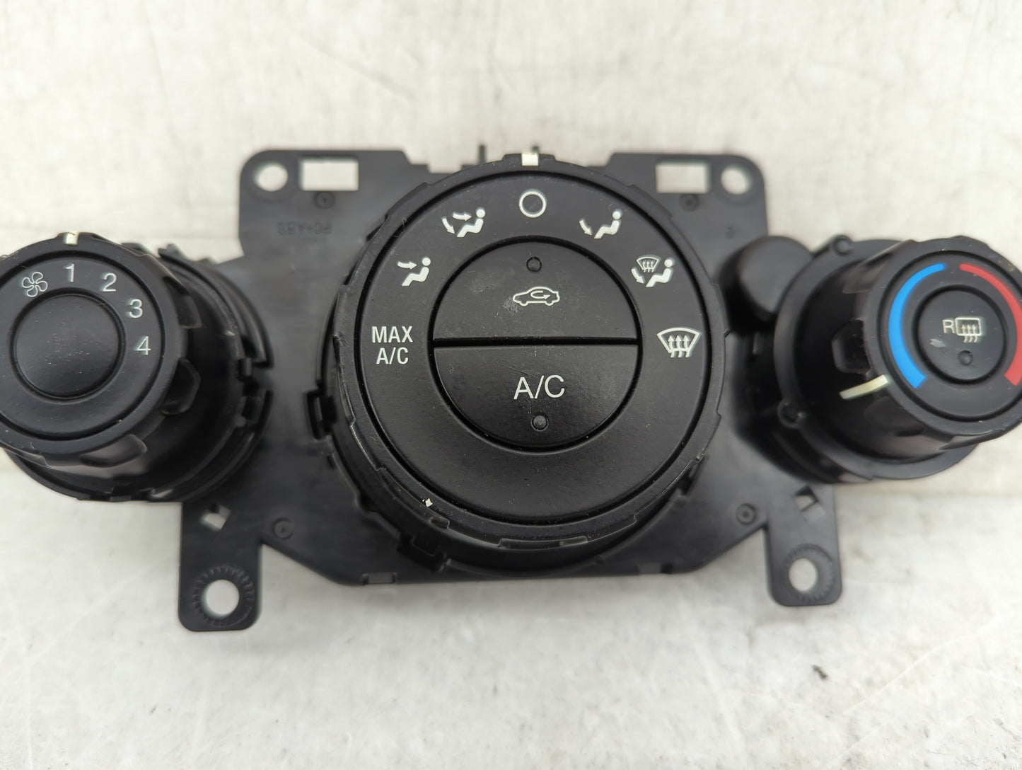 2011-2013 Ford Fiesta Climate Control Module Temperature AC/Heater Replacement P/N:AE83 19980 AF Fits Fits 2011 2012 2013 OE