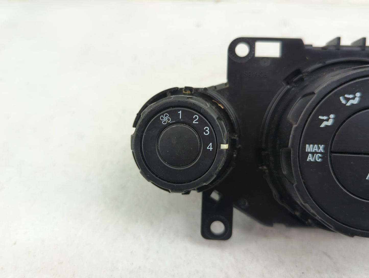 2011-2013 Ford Fiesta Climate Control Module Temperature AC/Heater Replacement P/N:AE8319980AE Fits Fits 2011 2012 2013 OEM 
