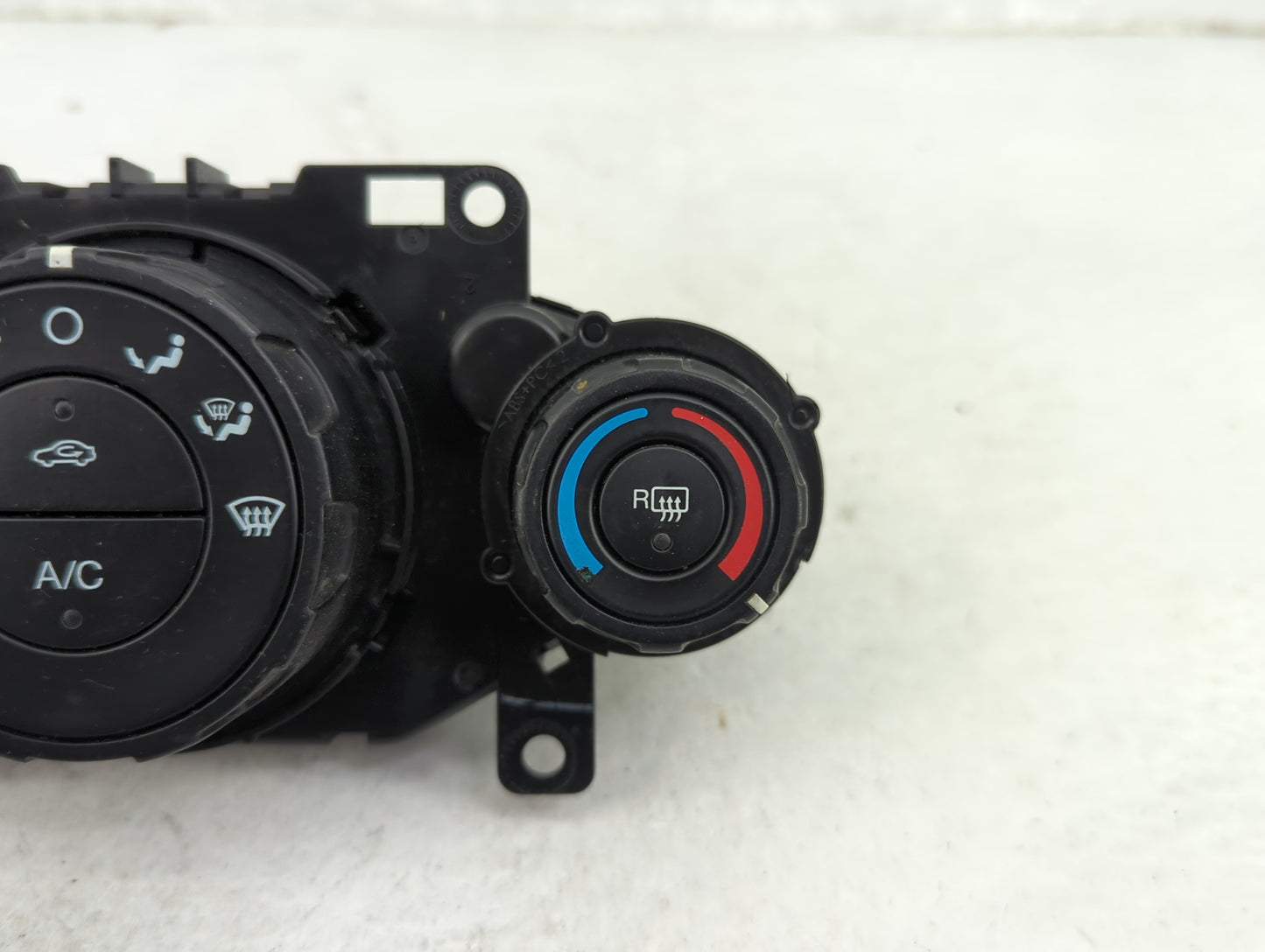 2011-2013 Ford Fiesta Climate Control Module Temperature AC/Heater Replacement P/N:AE8319980AE Fits Fits 2011 2012 2013 OEM 