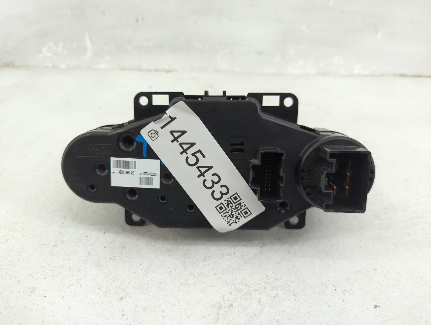 2011-2013 Ford Fiesta Climate Control Module Temperature AC/Heater Replacement P/N:AE8319980AE Fits Fits 2011 2012 2013 OEM 