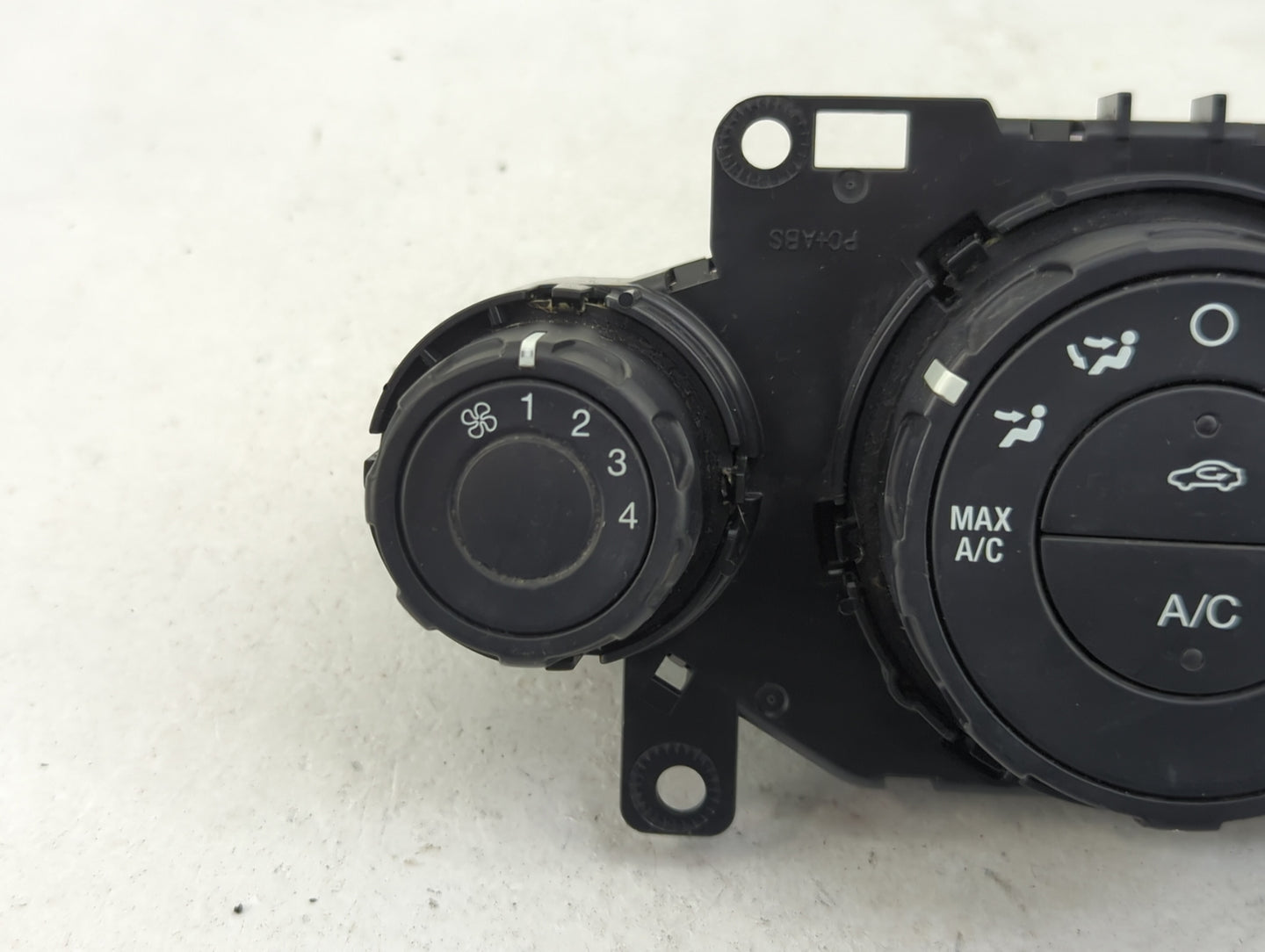 2011-2013 Ford Fiesta Climate Control Module Temperature AC/Heater Replacement P/N:AE8319980AE Fits Fits 2011 2012 2013 OEM 