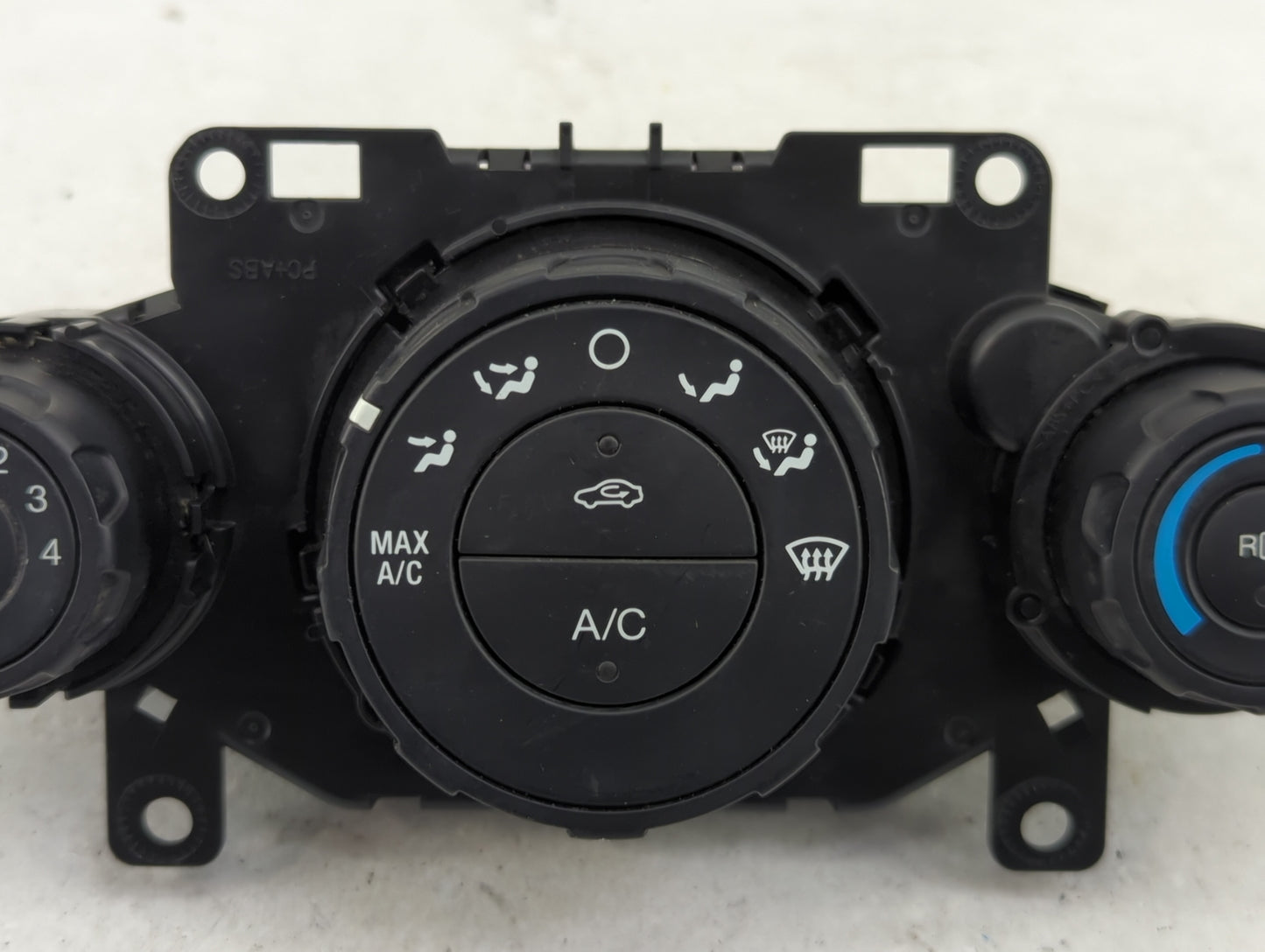2011-2013 Ford Fiesta Climate Control Module Temperature AC/Heater Replacement P/N:AE8319980AE Fits Fits 2011 2012 2013 OEM 