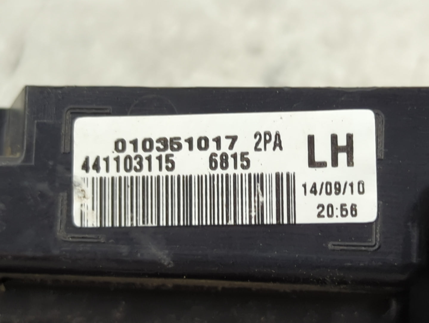 2011-2013 Ford Fiesta Driver Left Oem Front Light Lamp Black - Oemusedautoparts1.com