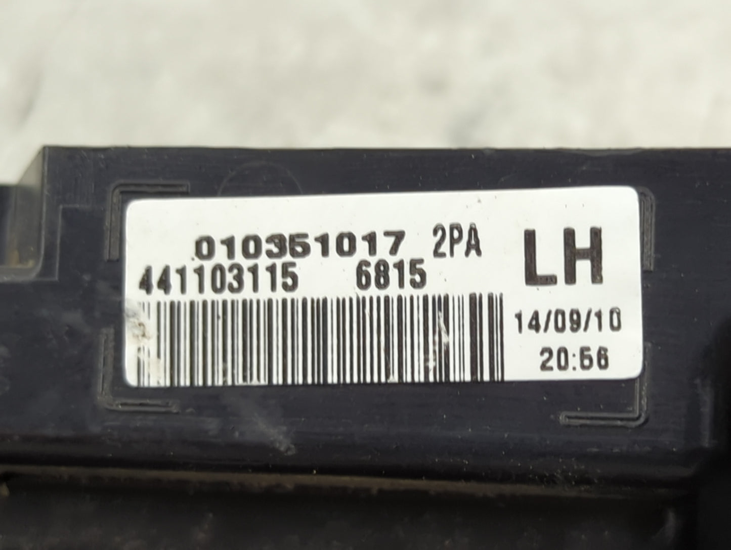 2011-2013 Ford Fiesta Driver Left Oem Front Light Lamp Black - Oemusedautoparts1.com
