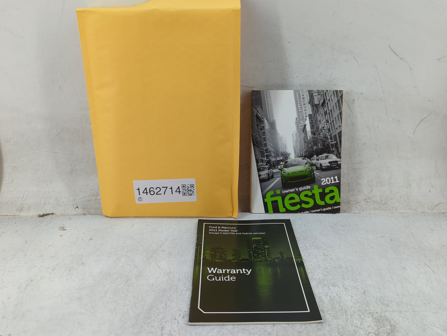 2011 Ford Fiesta Owners Manual Book Guide P/N:BE8J 19A321 EA BW7J 19T201 DA OEM Used Auto Parts - Oemusedautoparts1.com