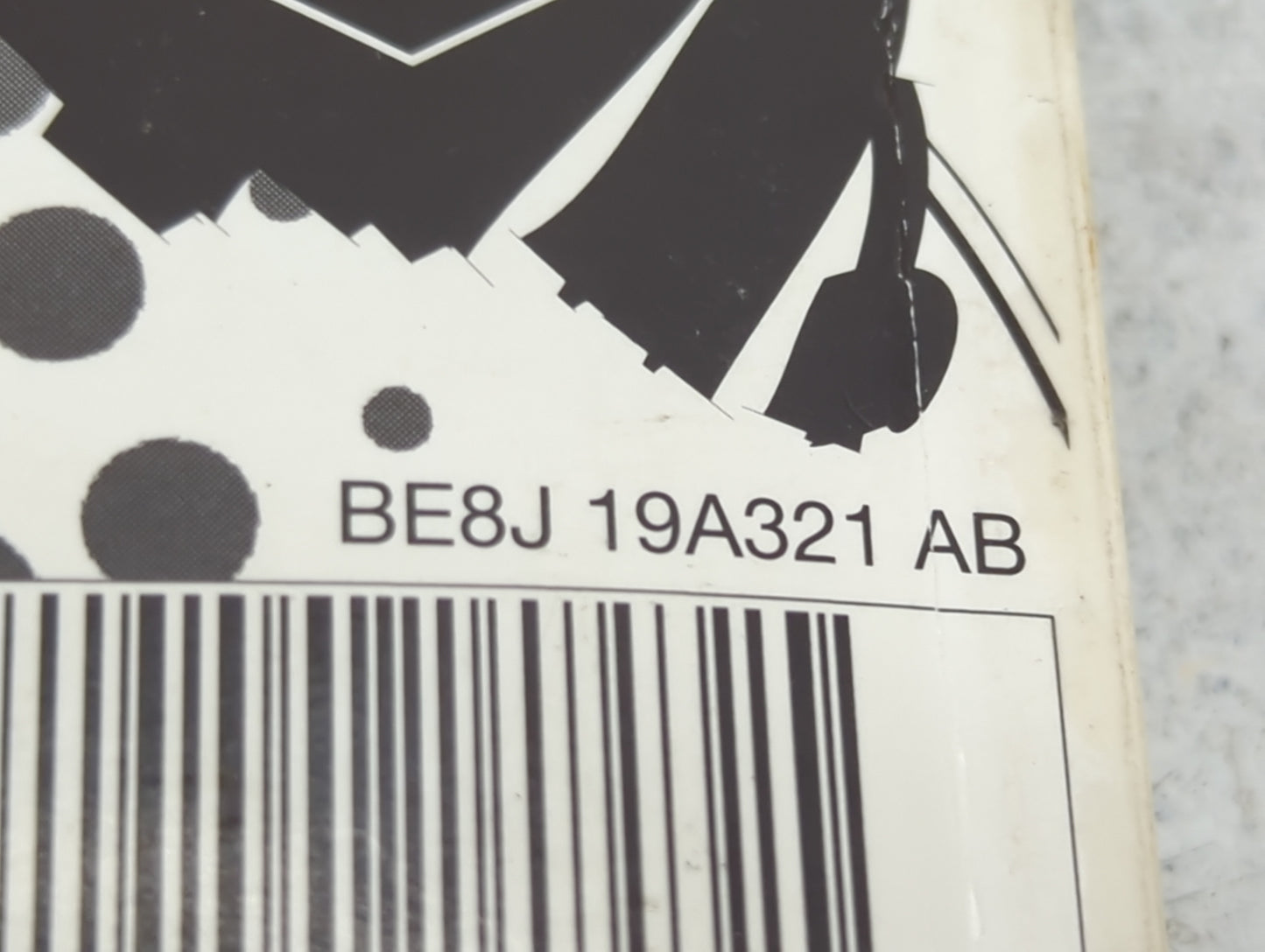 2011 Ford Fiesta Owners Manual Book Guide P/N:BE8J 19A321 AB OEM Used Auto Parts - Oemusedautoparts1.com