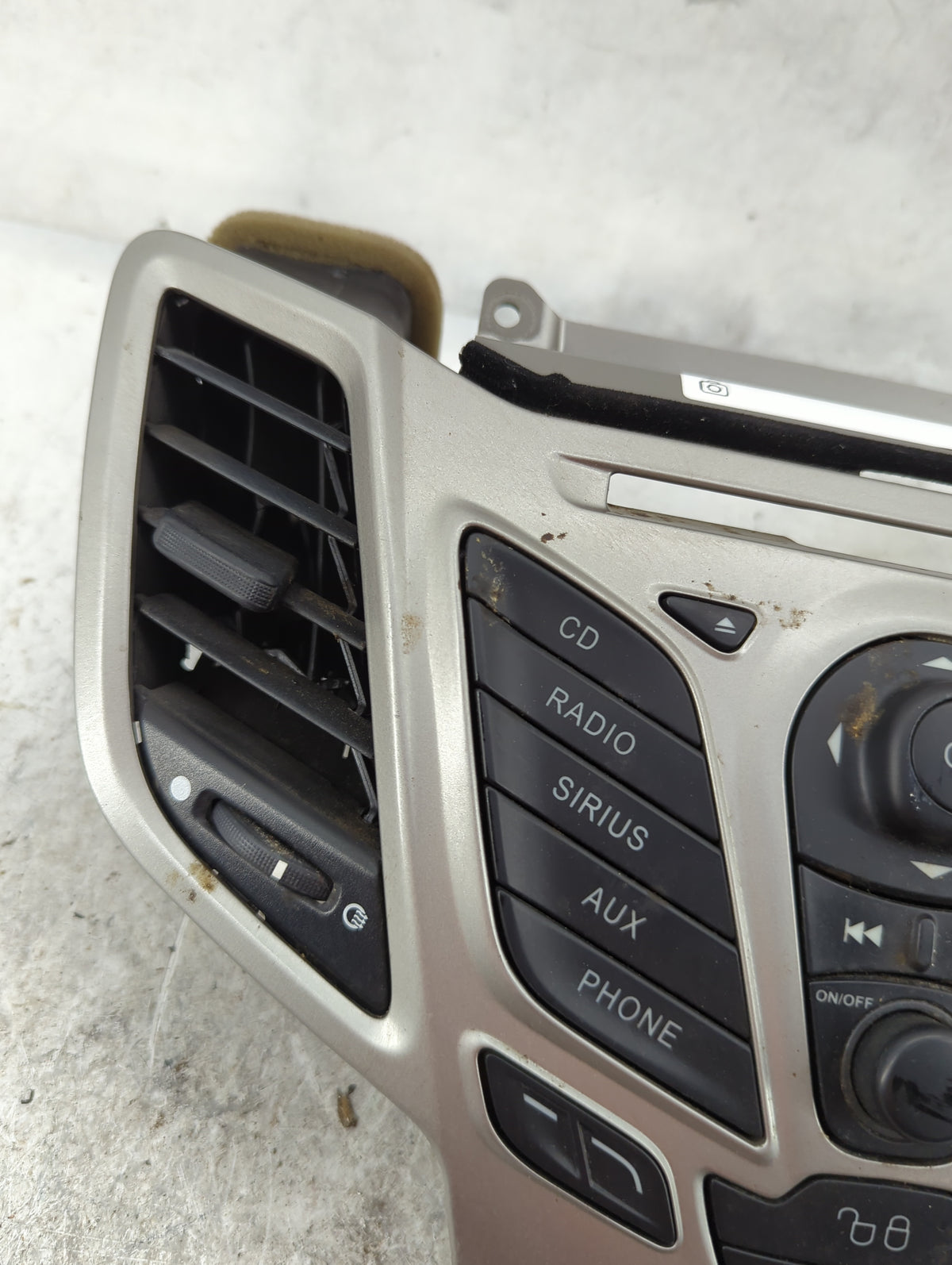 2011-2013 Ford Fiesta Radio Control Panel Silver - Oemusedautoparts1.com