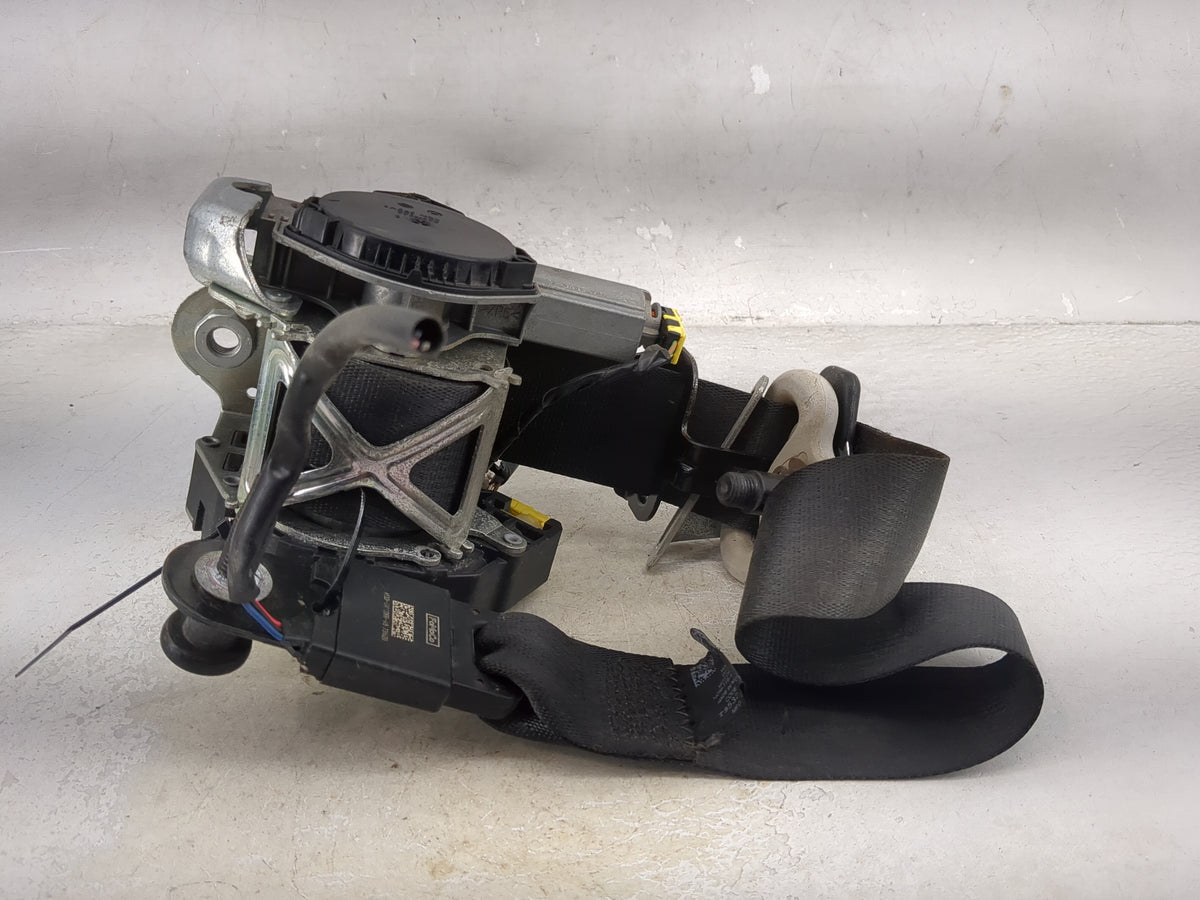 2011-2013 Ford Fiesta Passenger Front Seatbelt Retractor Black - Oemusedautoparts1.com