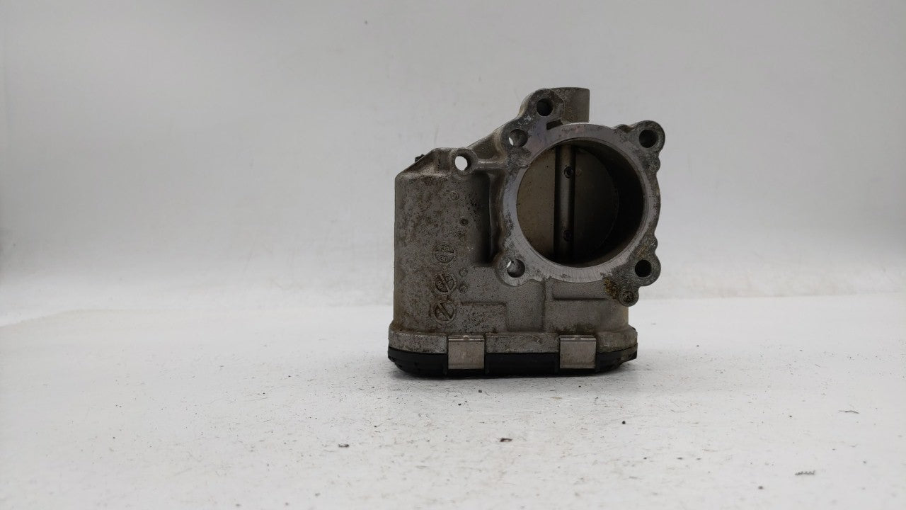2011-2014 Ford Fiesta Throttle Body P/N:7S7G-9F991-BA 7S7G-9F991-B7A Fits Fits 2011 2012 2013 2014 OEM Used Auto Parts - Oem