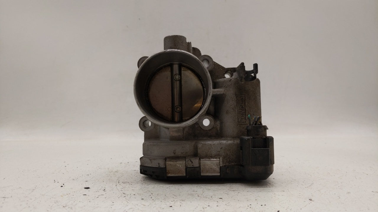 2011-2014 Ford Fiesta Throttle Body P/N:7S7G-9F991-BA 7S7G-9F991-B7A Fits Fits 2011 2012 2013 2014 OEM Used Auto Parts - Oem