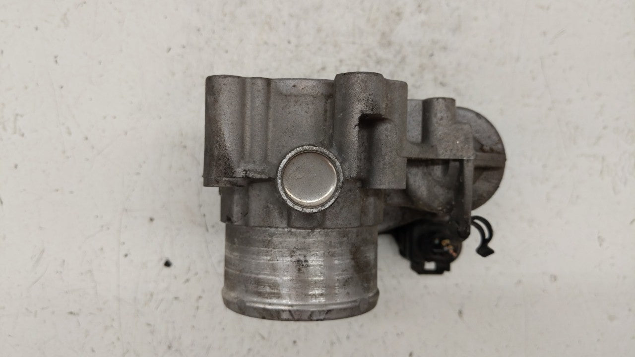 2011-2014 Ford Fiesta Throttle Body P/N:7S7G-9F991-BA 7S7G-9F991-B7A Fits Fits 2011 2012 2013 2014 OEM Used Auto Parts - Oem