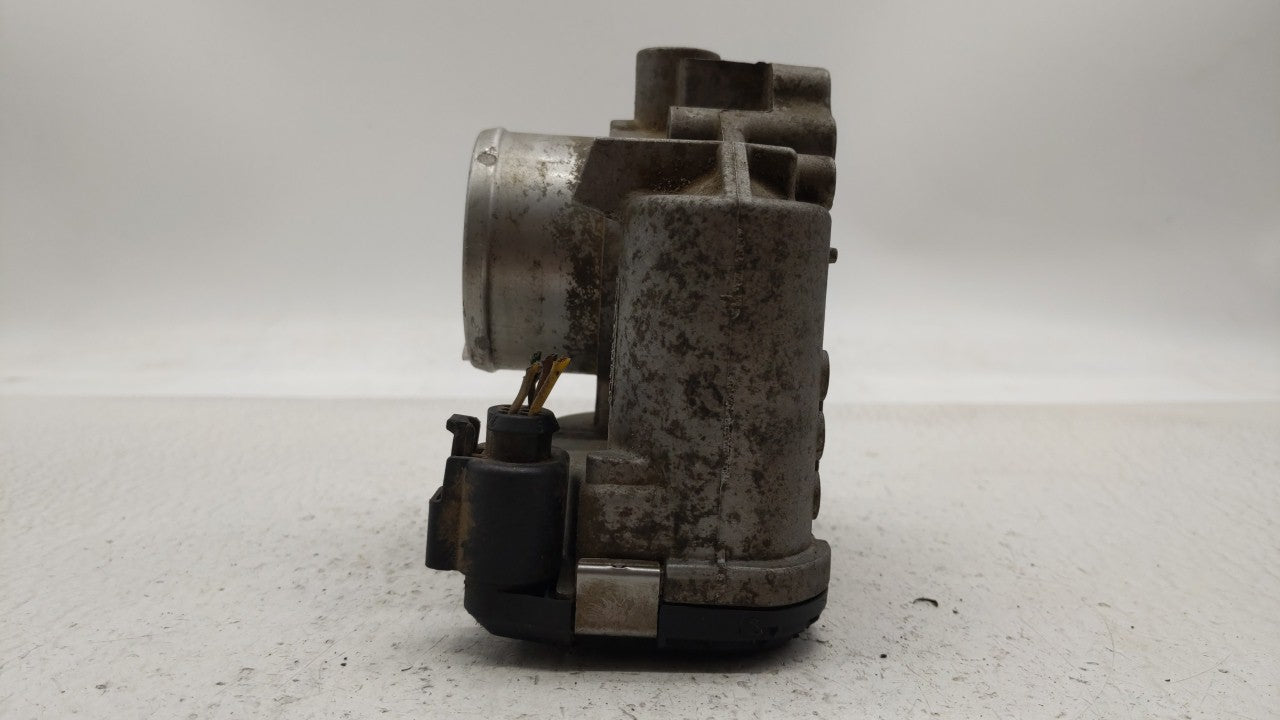 2011-2014 Ford Fiesta Throttle Body P/N:7S7G-9F991-BA 7S7G-9F991-B7A Fits Fits 2011 2012 2013 2014 OEM Used Auto Parts - Oem