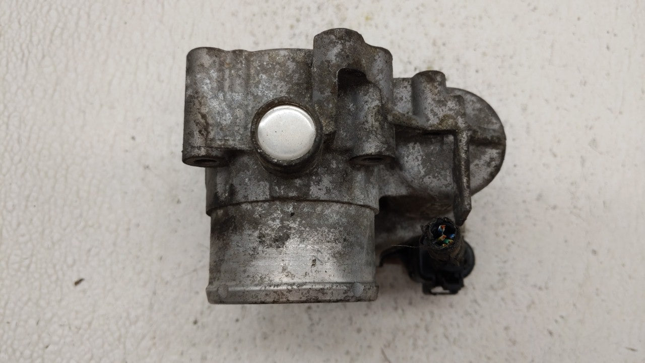 2011-2014 Ford Fiesta Throttle Body P/N:7S7G-9F991-BA 7S7G-9F991-B7A Fits Fits 2011 2012 2013 2014 OEM Used Auto Parts - Oem