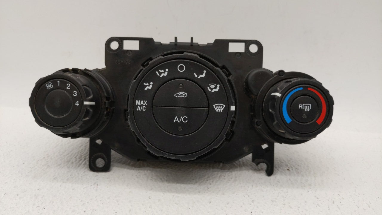 2011-2013 Ford Fiesta Climate Control Module Temperature AC/Heater Replacement P/N:AE83-19980-AE AE83-19980-AF Fits OEM Used