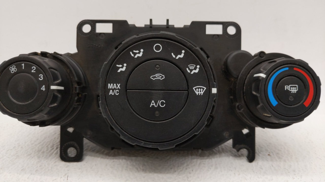 2011-2013 Ford Fiesta Climate Control Module Temperature AC/Heater Replacement P/N:AE83-19980-AE AE83-19980-AF Fits OEM Used