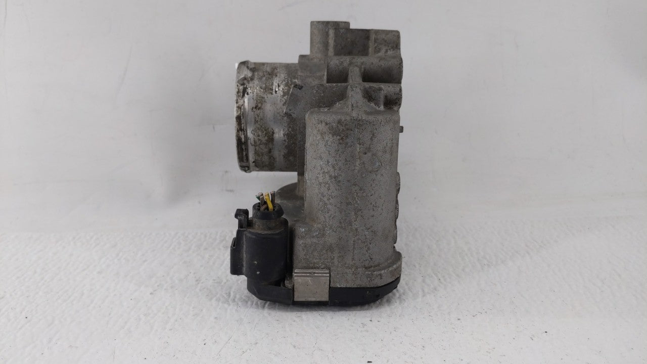 2011-2014 Ford Fiesta Throttle Body P/N:7S7G-9F991-BA 7S7G-9F991-B7A Fits Fits 2011 2012 2013 2014 OEM Used Auto Parts - Oem