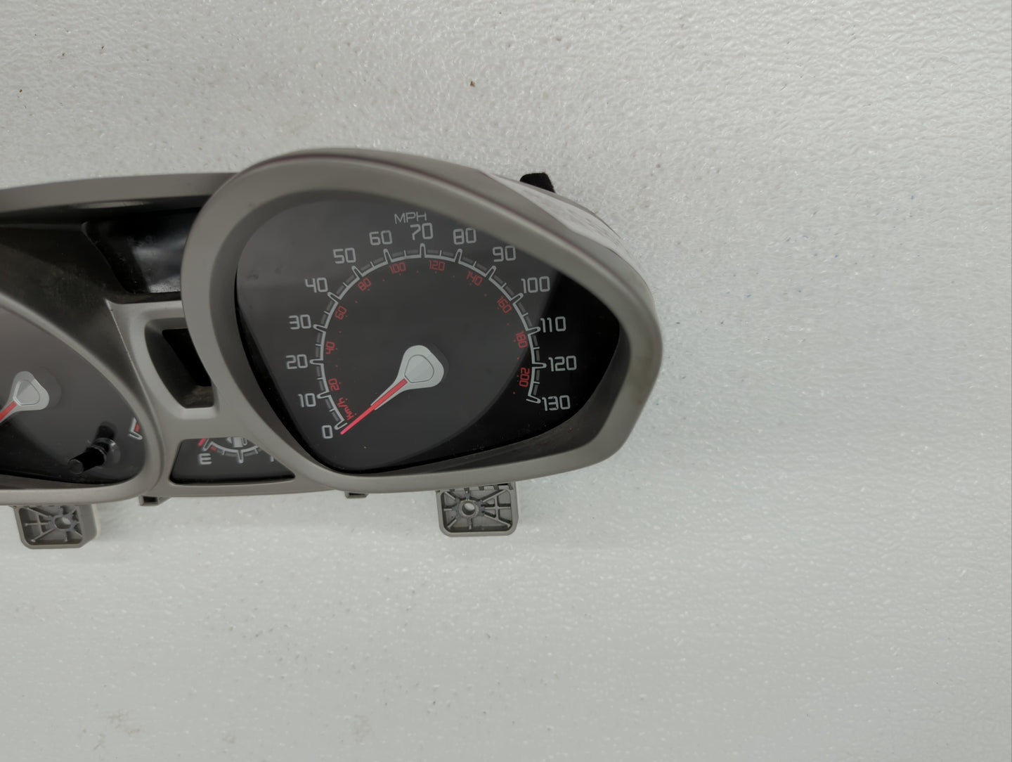 2011 Ford Fiesta Instrument Cluster Speedometer Gauges P/N:AE8T-10849-GJ AE8T-10849-GI, AE8T-10849-GH, AE8T-10849-GG Fits OE
