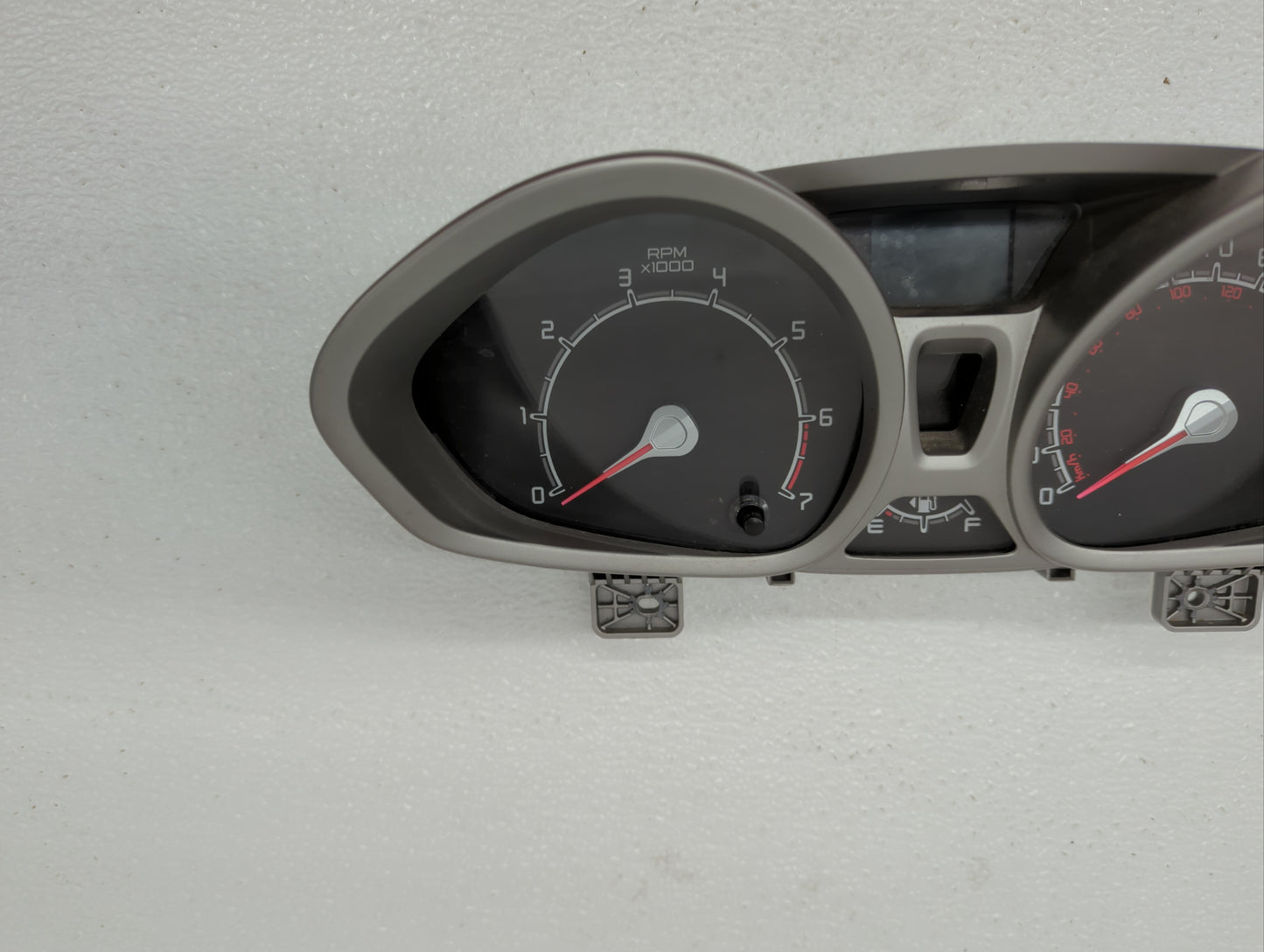 2011 Ford Fiesta Instrument Cluster Speedometer Gauges P/N:AE8T-10849-GJ AE8T-10849-GI, AE8T-10849-GH, AE8T-10849-GG Fits OE