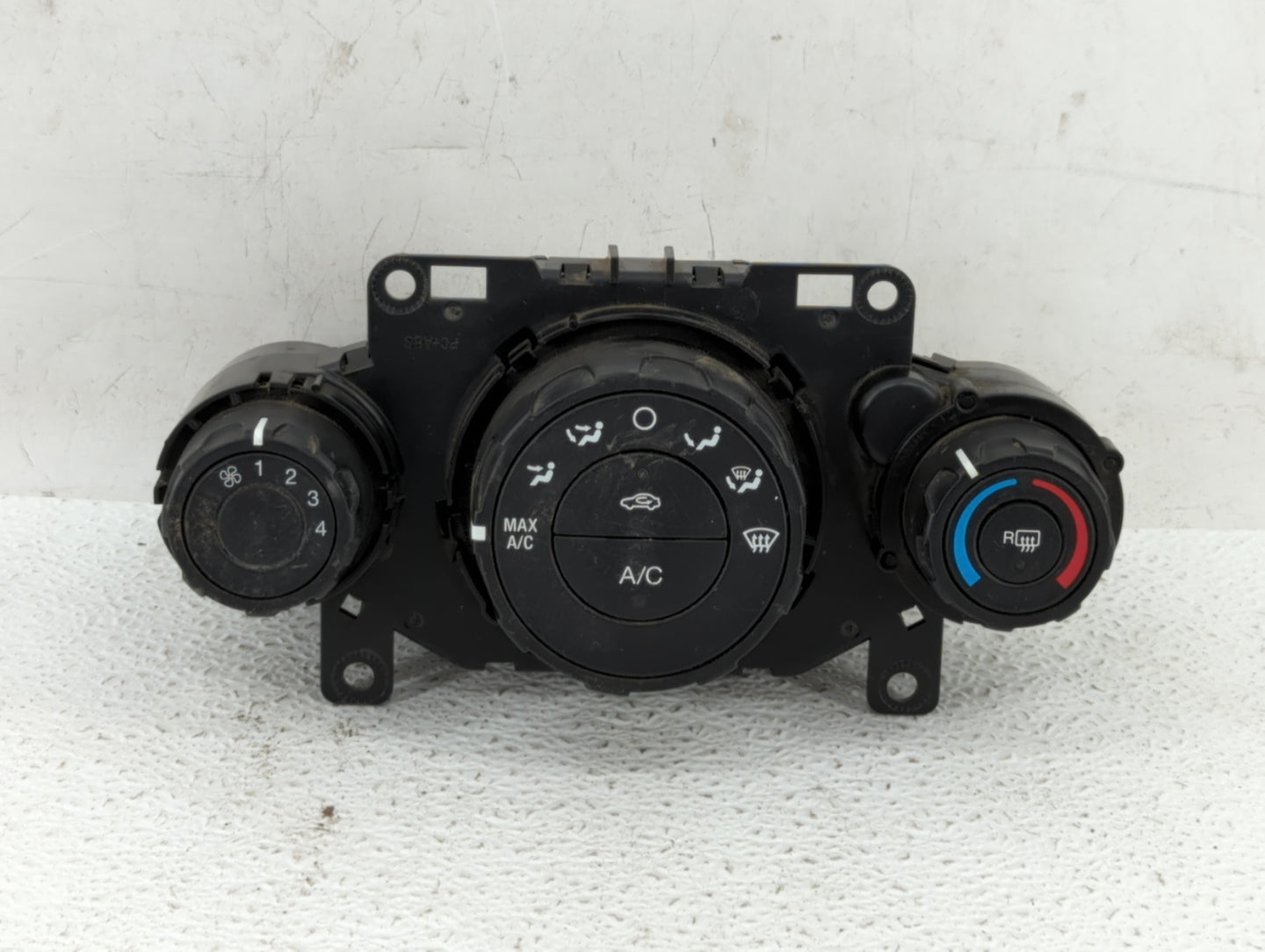 2011-2013 Ford Fiesta Climate Control Module Temperature AC/Heater Replacement P/N:AE83-19980-AE AE83-19980-AF Fits OEM Used