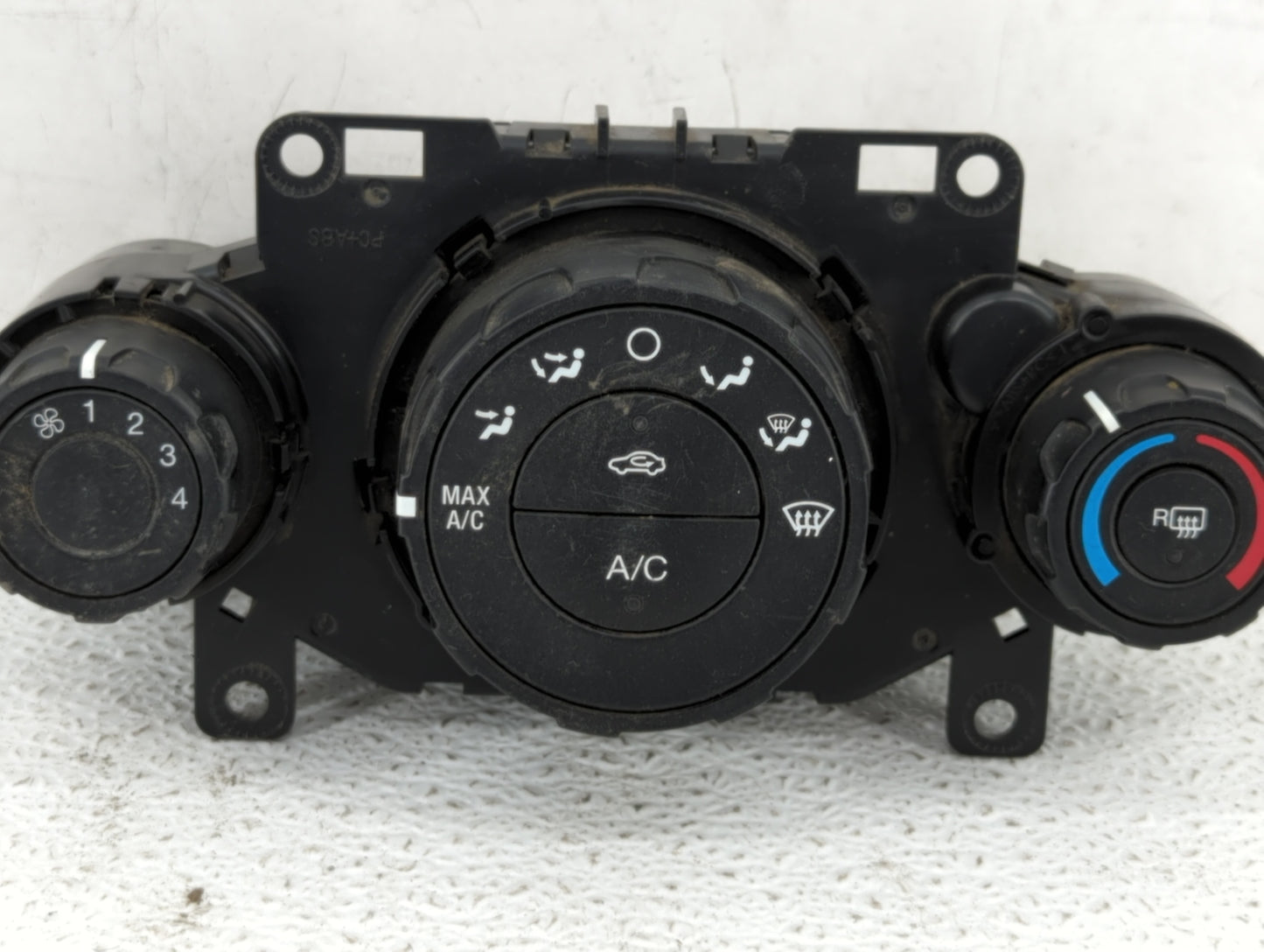 2011-2013 Ford Fiesta Climate Control Module Temperature AC/Heater Replacement P/N:AE83-19980-AE AE83-19980-AF Fits OEM Used