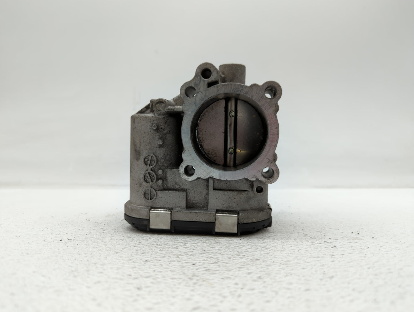 2011-2014 Ford Fiesta Throttle Body P/N:7S7G-9F991-CA 7S7G-9F991-BA, 7S7G-9F991-B7A Fits Fits 2011 2012 2013 2014 OEM Used A