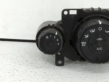 2011-2013 Ford Fiesta Climate Control Module Temperature AC/Heater Replacement P/N:AE83-19980-AE AE83-19980-AF Fits OEM Used Auto Parts