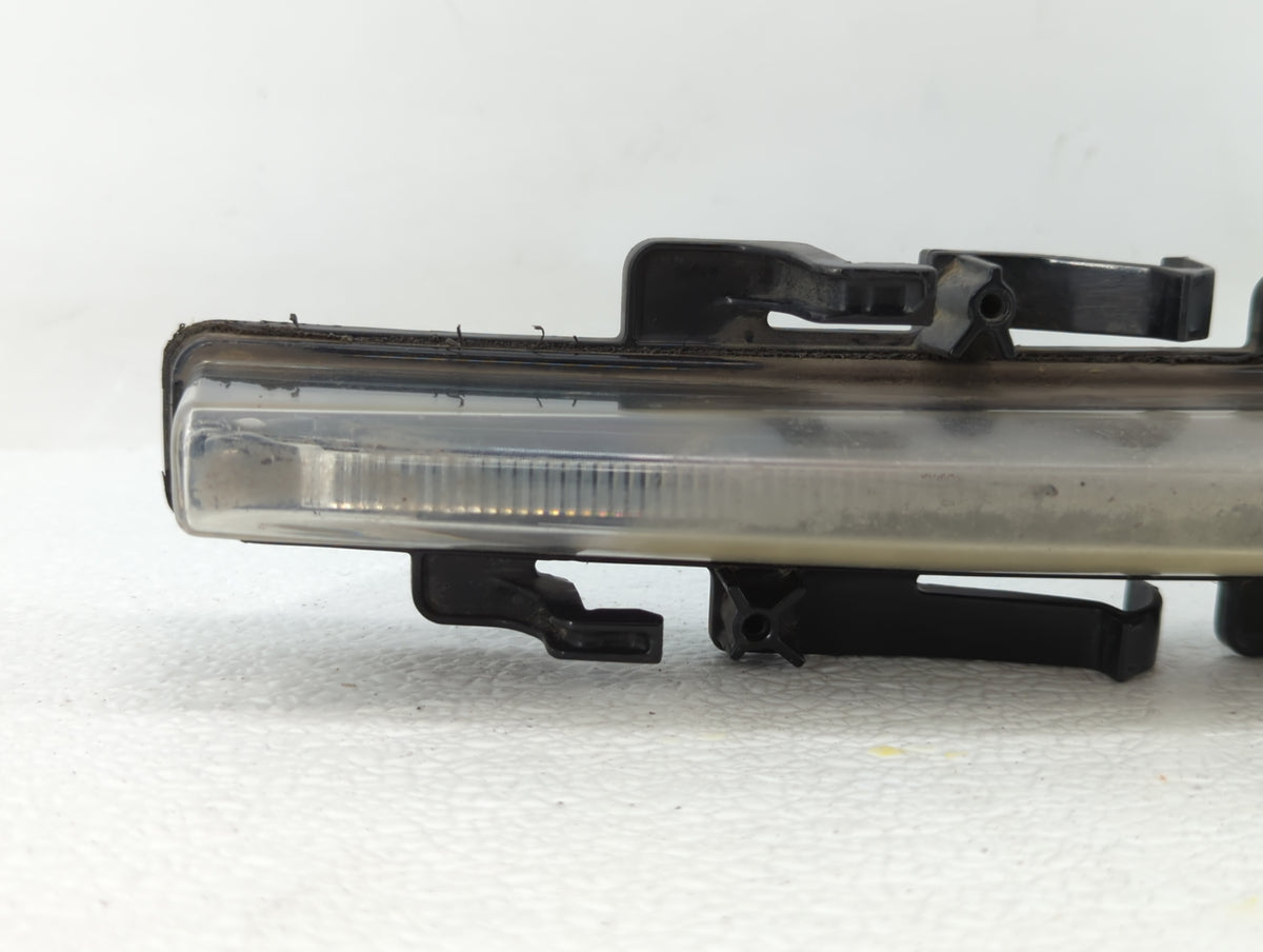 Ford Fiesta Passenger Right Oem Head Light Headlight Lamp 382531 - Oemusedautoparts1.com