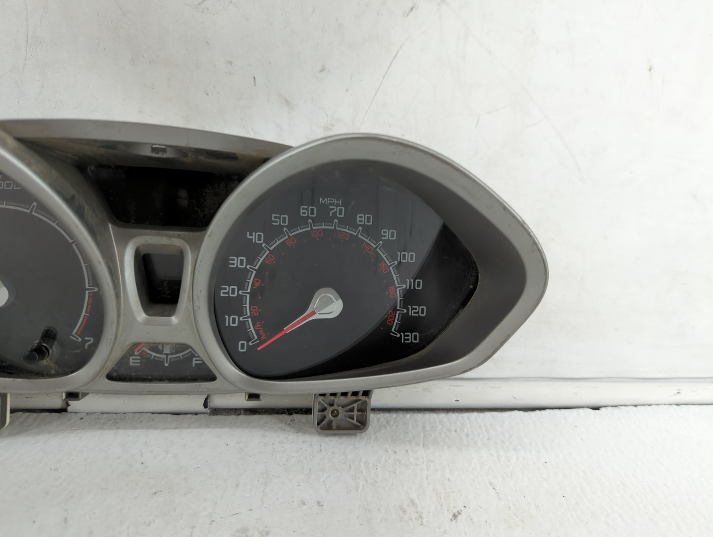 2011 Ford Fiesta Instrument Cluster Speedometer Gauges P/N:AE8T-10849-GJ AE8T-10849-GI, AE8T-10849-GH, AE8T-10849-GG Fits OE